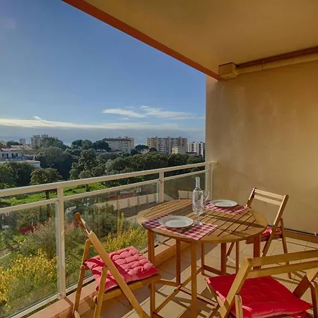 F2 Les Corallines Entree De Ajaccio (Corsica)